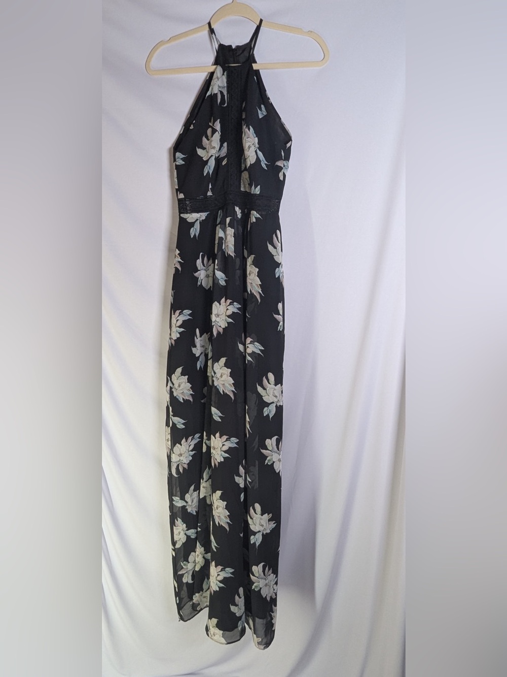 Black Floral Halter Maxi Dress - Unbranded